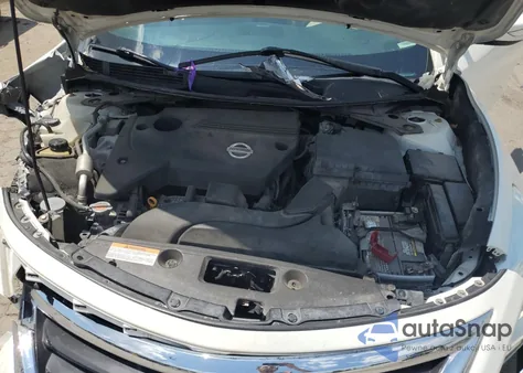 2014 Nissan Altima 2.5 from USA, damaged, VIN 1N4AL3AP7EN334695